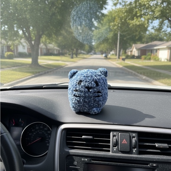 Blue Knitted Cat Plush - Picture 2 of 8